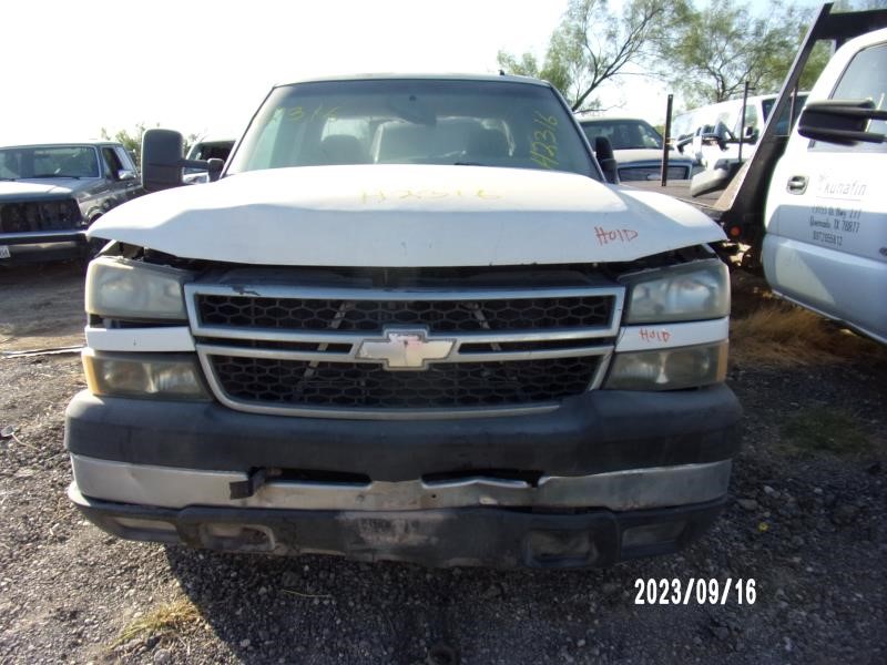 https://f005.backblazeb2.com/file/img-partshotlines-com/Inventory/EX427/Vehicle/2667_02.jpg