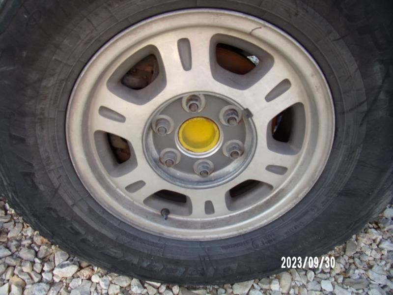 https://f005.backblazeb2.com/file/img-partshotlines-com/Inventory/EX427/Vehicle/2683_12.jpg