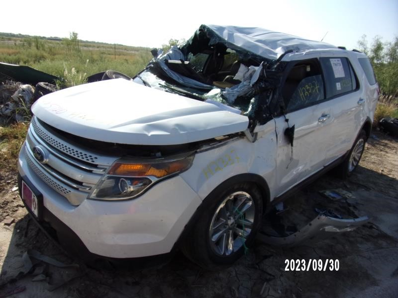 https://f005.backblazeb2.com/file/img-partshotlines-com/Inventory/EX427/Vehicle/2689_01.jpg