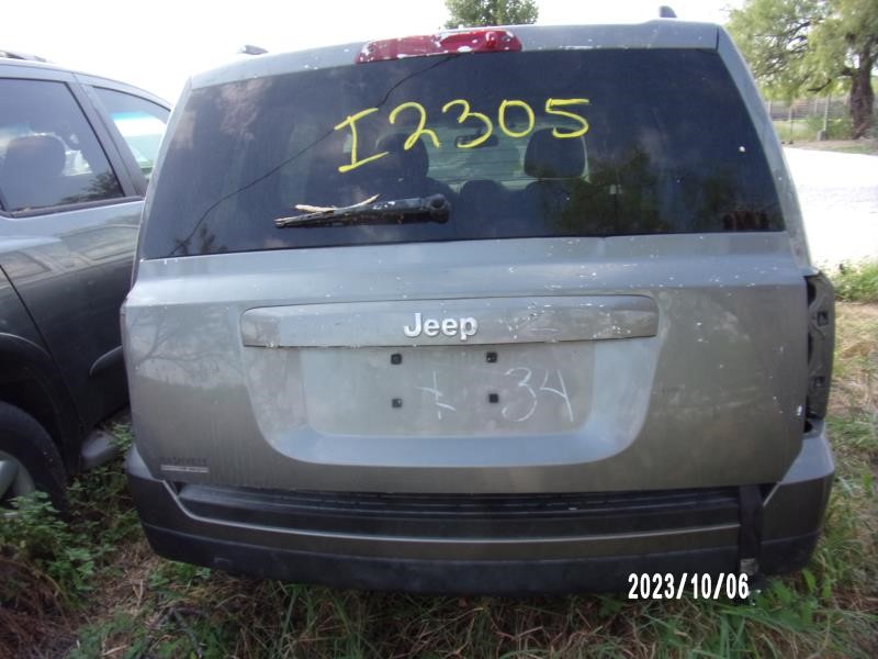 https://f005.backblazeb2.com/file/img-partshotlines-com/Inventory/EX427/Vehicle/2701_05.jpg