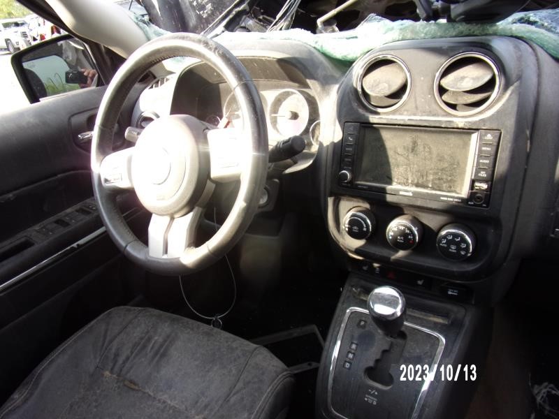https://f005.backblazeb2.com/file/img-partshotlines-com/Inventory/EX427/Vehicle/2706_08.jpg