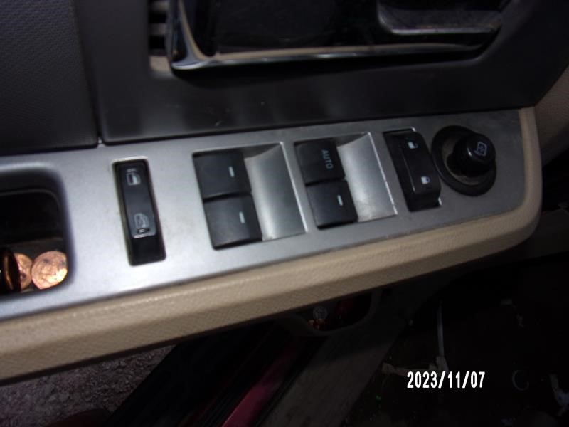 https://f005.backblazeb2.com/file/img-partshotlines-com/Inventory/EX427/Vehicle/2776_08.jpg
