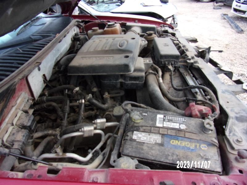 https://f005.backblazeb2.com/file/img-partshotlines-com/Inventory/EX427/Vehicle/2776_12.jpg