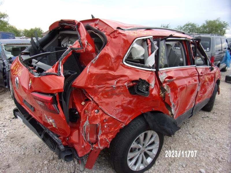 https://f005.backblazeb2.com/file/img-partshotlines-com/Inventory/EX427/Vehicle/2783_04.jpg