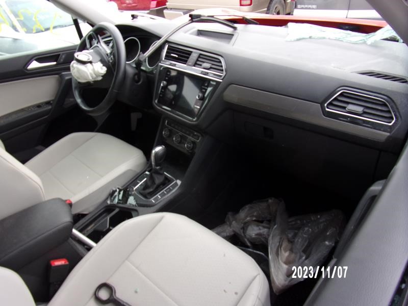 https://f005.backblazeb2.com/file/img-partshotlines-com/Inventory/EX427/Vehicle/2783_11.jpg