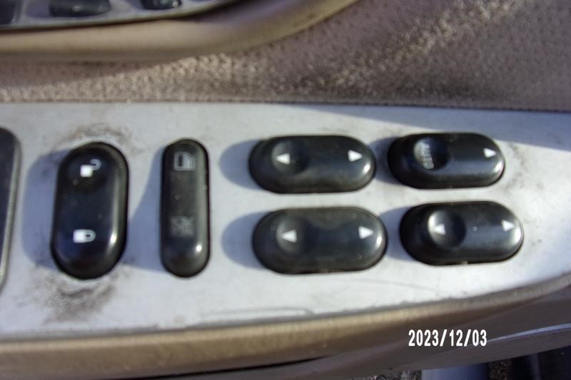 https://f005.backblazeb2.com/file/img-partshotlines-com/Inventory/EX427/Vehicle/2838_11.jpg