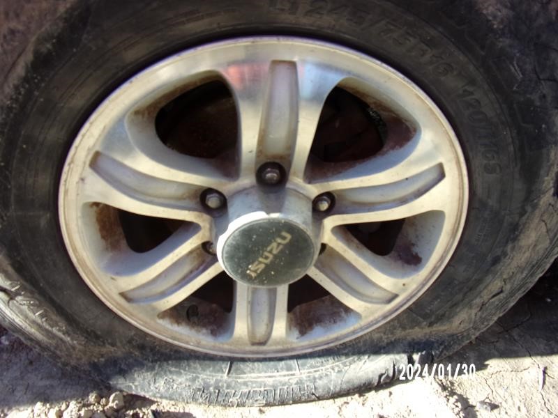 https://f005.backblazeb2.com/file/img-partshotlines-com/Inventory/EX427/Vehicle/2846_11.jpg