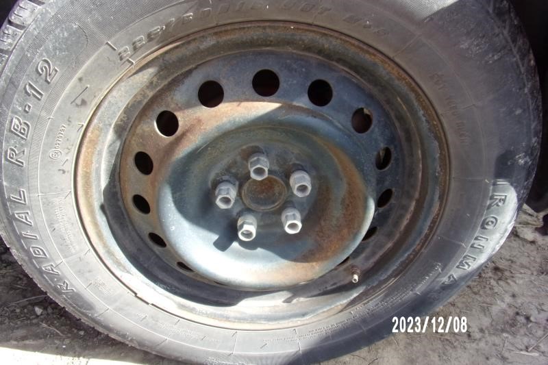 https://f005.backblazeb2.com/file/img-partshotlines-com/Inventory/EX427/Vehicle/2855_11.jpg