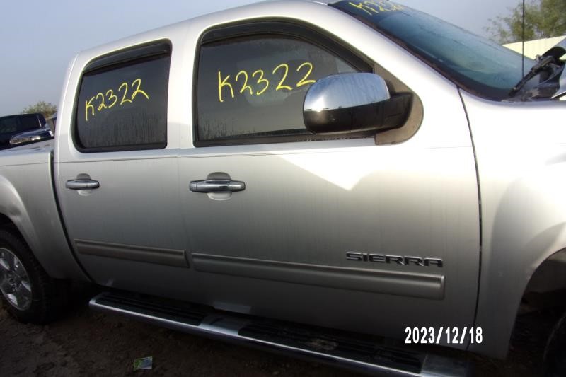 https://f005.backblazeb2.com/file/img-partshotlines-com/Inventory/EX427/Vehicle/2866_04.jpg