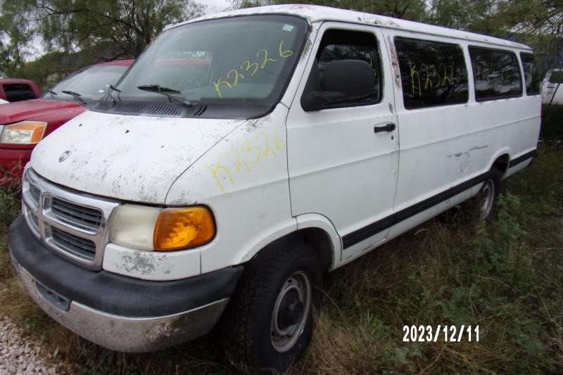 https://f005.backblazeb2.com/file/img-partshotlines-com/Inventory/EX427/Vehicle/2870_01.jpg