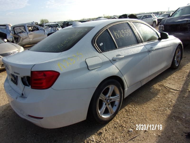 https://f005.backblazeb2.com/file/img-partshotlines-com/Inventory/EX427/Vehicle/2879_04.jpg