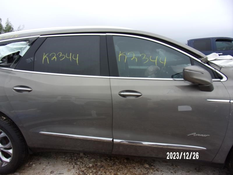 https://f005.backblazeb2.com/file/img-partshotlines-com/Inventory/EX427/Vehicle/2887_04.jpg