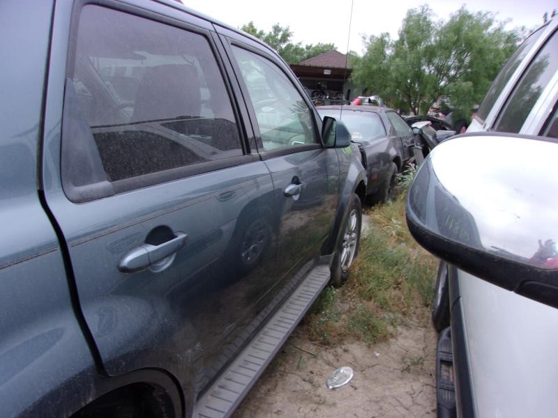 https://f005.backblazeb2.com/file/img-partshotlines-com/Inventory/EX427/Vehicle/28_06.jpg