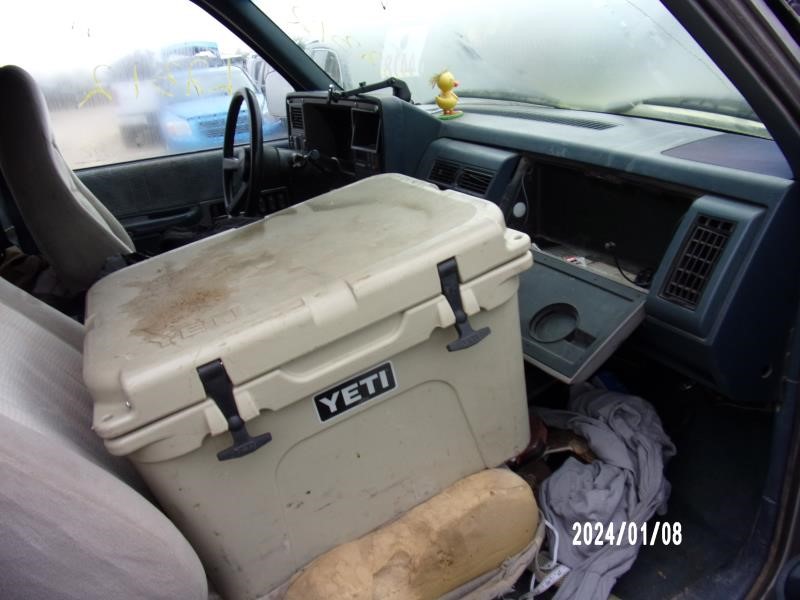 https://f005.backblazeb2.com/file/img-partshotlines-com/Inventory/EX427/Vehicle/2914_09.jpg