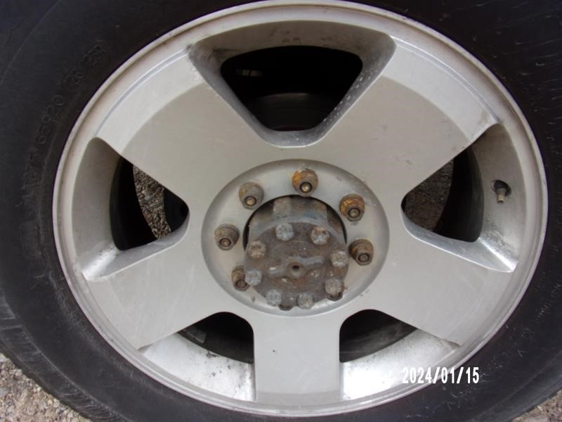 https://f005.backblazeb2.com/file/img-partshotlines-com/Inventory/EX427/Vehicle/2923_12.jpg