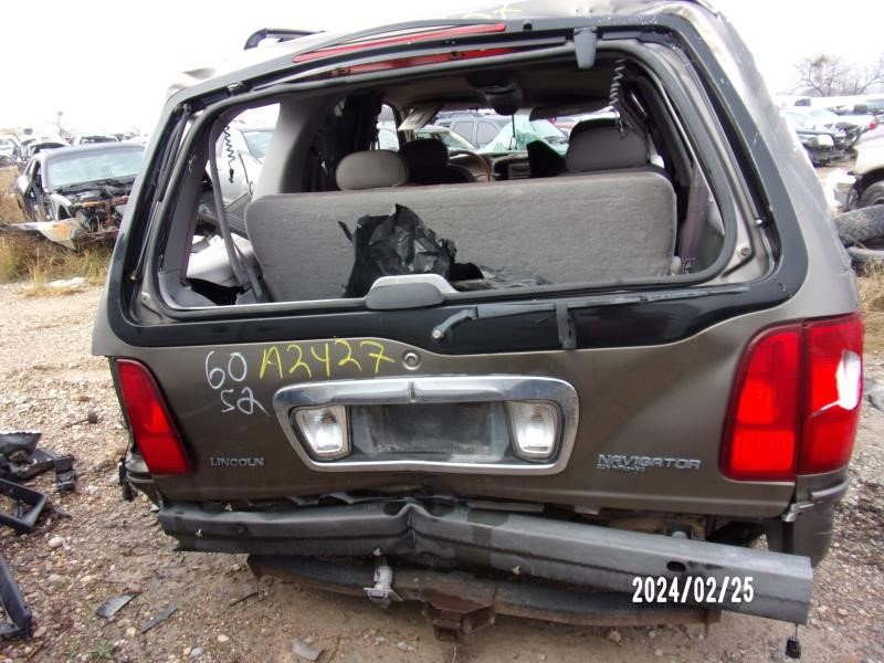 https://f005.backblazeb2.com/file/img-partshotlines-com/Inventory/EX427/Vehicle/2965_05.jpg