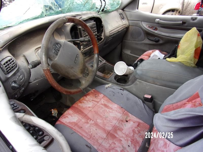 https://f005.backblazeb2.com/file/img-partshotlines-com/Inventory/EX427/Vehicle/2965_07.jpg