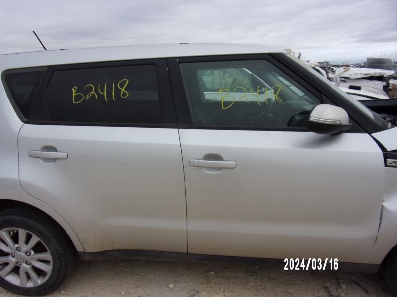 https://f005.backblazeb2.com/file/img-partshotlines-com/Inventory/EX427/Vehicle/2992_04.jpg