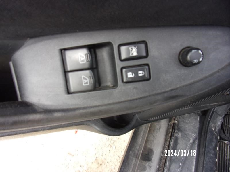 https://f005.backblazeb2.com/file/img-partshotlines-com/Inventory/EX427/Vehicle/3002_10.jpg