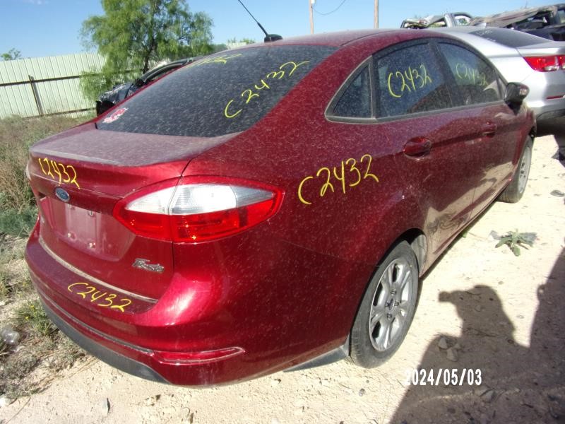https://f005.backblazeb2.com/file/img-partshotlines-com/Inventory/EX427/Vehicle/3061_06.jpg