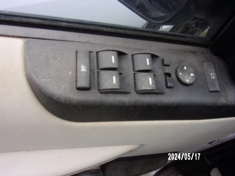 https://f005.backblazeb2.com/file/img-partshotlines-com/Inventory/EX427/Vehicle/3101_10.jpg