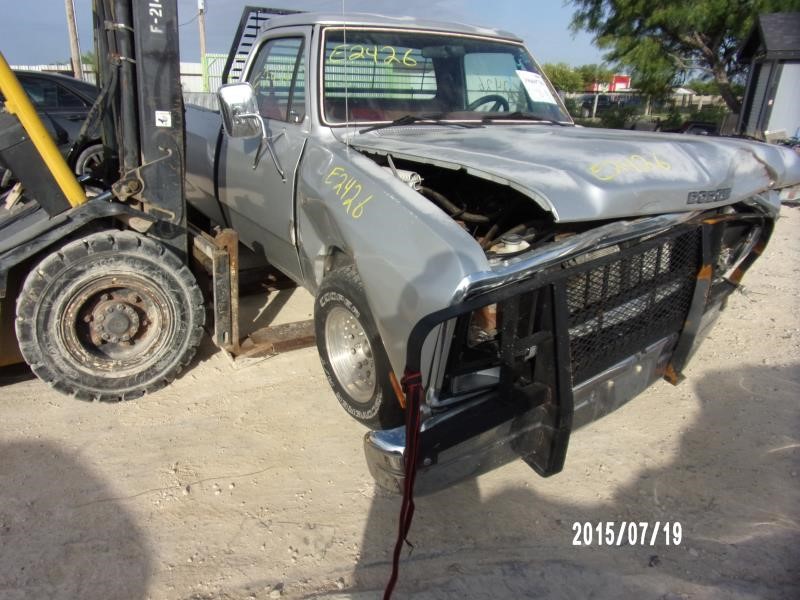 https://f005.backblazeb2.com/file/img-partshotlines-com/Inventory/EX427/Vehicle/3148_01.jpg