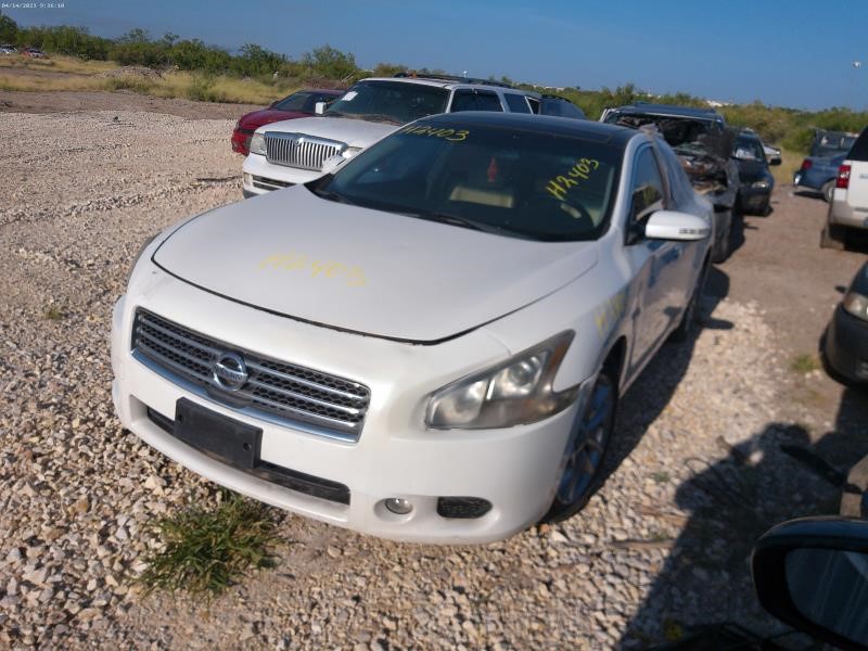 https://f005.backblazeb2.com/file/img-partshotlines-com/Inventory/EX427/Vehicle/3285_01.jpg