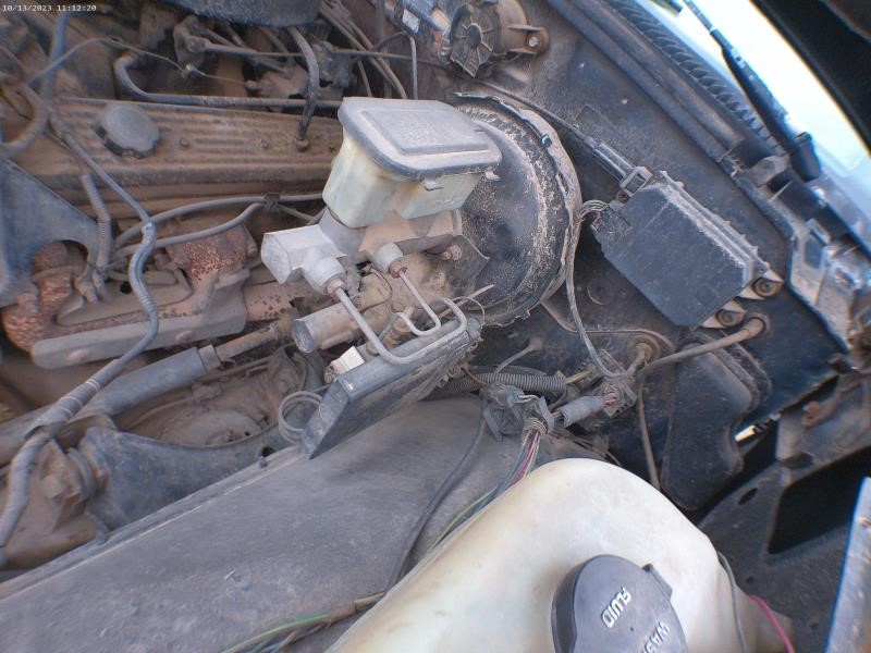 https://f005.backblazeb2.com/file/img-partshotlines-com/Inventory/EX427/Vehicle/3578_12.jpg