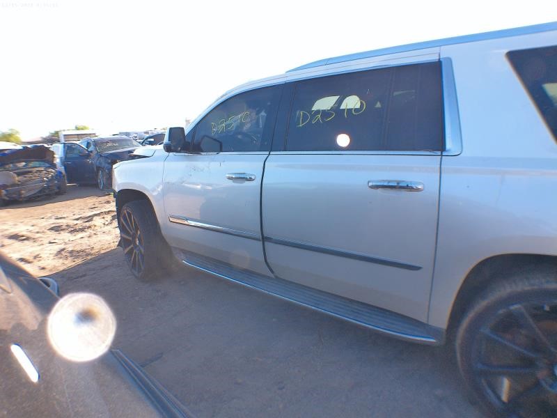 https://f005.backblazeb2.com/file/img-partshotlines-com/Inventory/EX427/Vehicle/3676_10.jpg