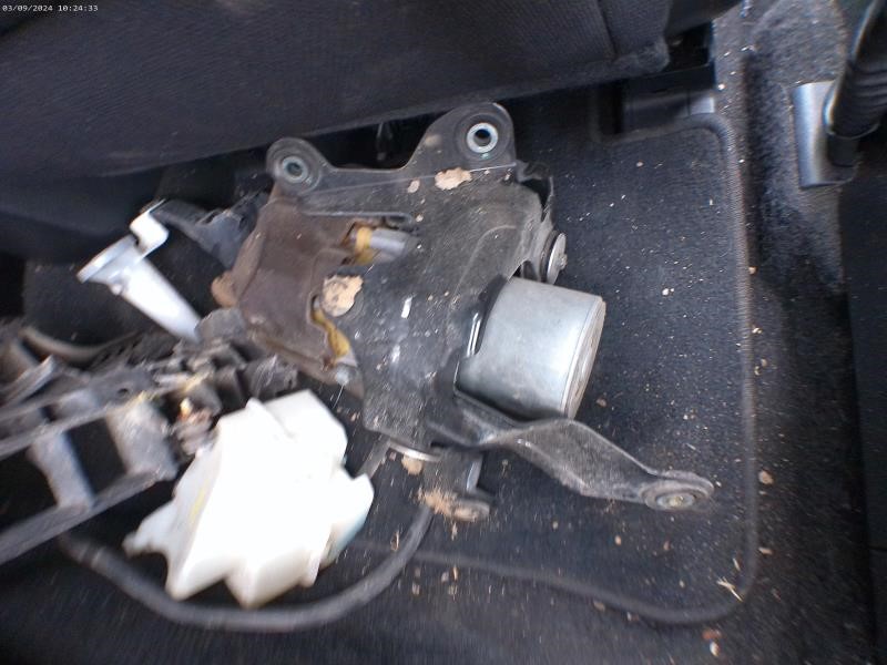 https://f005.backblazeb2.com/file/img-partshotlines-com/Inventory/EX427/Vehicle/3802_11.jpg