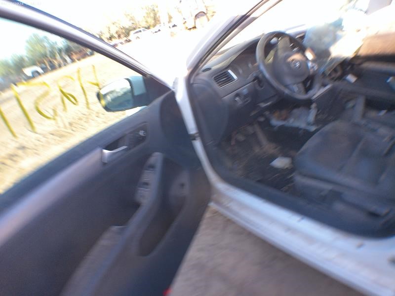 https://f005.backblazeb2.com/file/img-partshotlines-com/Inventory/EX427/Vehicle/3862_07.jpg