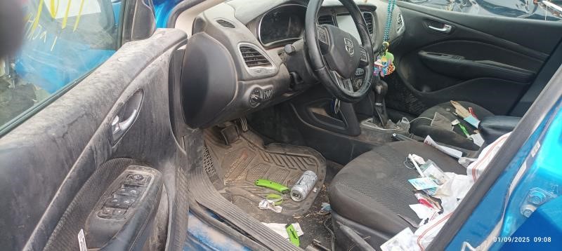 https://f005.backblazeb2.com/file/img-partshotlines-com/Inventory/EX427/Vehicle/3878_07.jpg