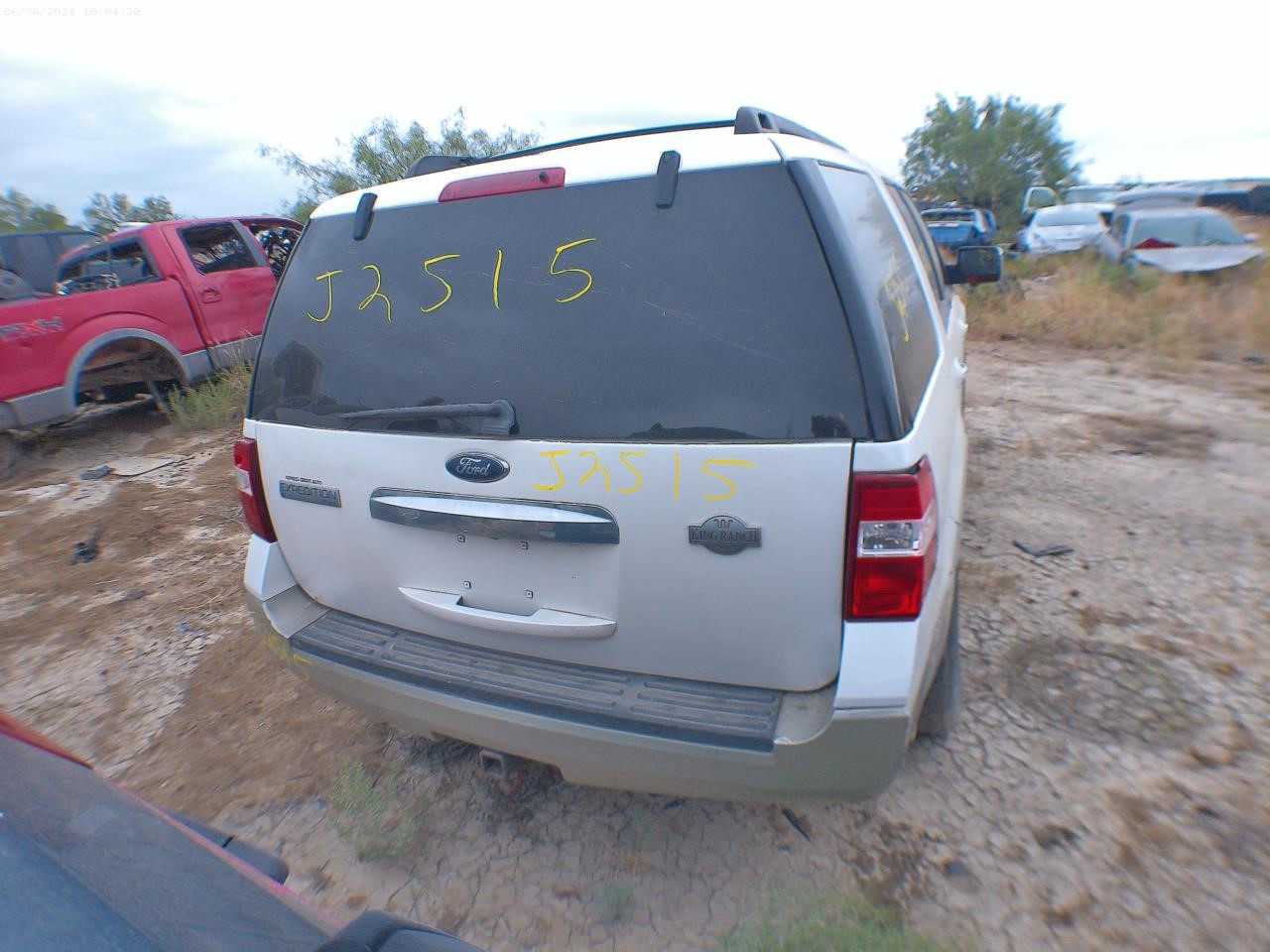 https://f005.backblazeb2.com/file/img-partshotlines-com/Inventory/EX427/Vehicle/3938_07.jpg