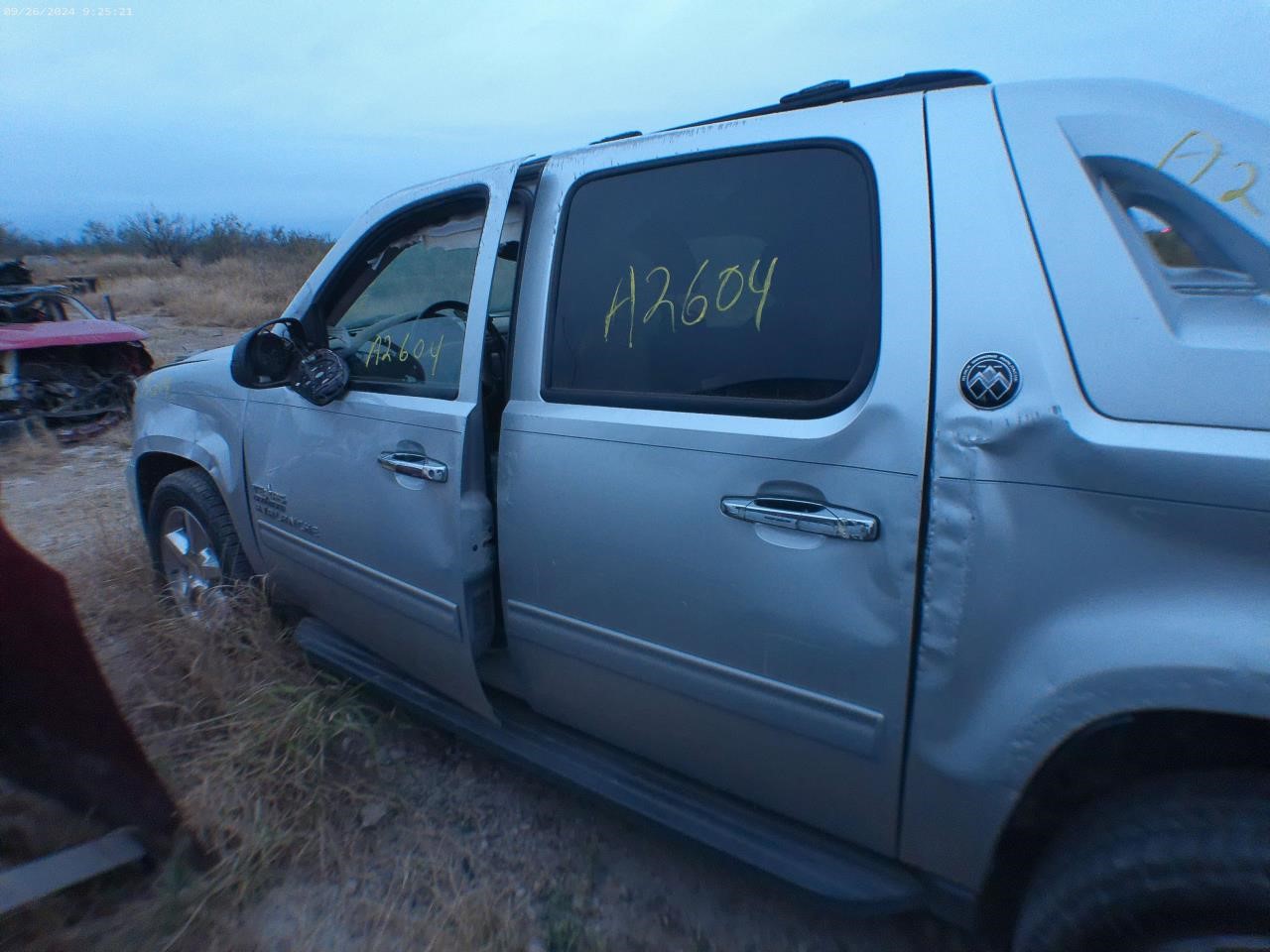 https://f005.backblazeb2.com/file/img-partshotlines-com/Inventory/EX427/Vehicle/4037_08.jpg