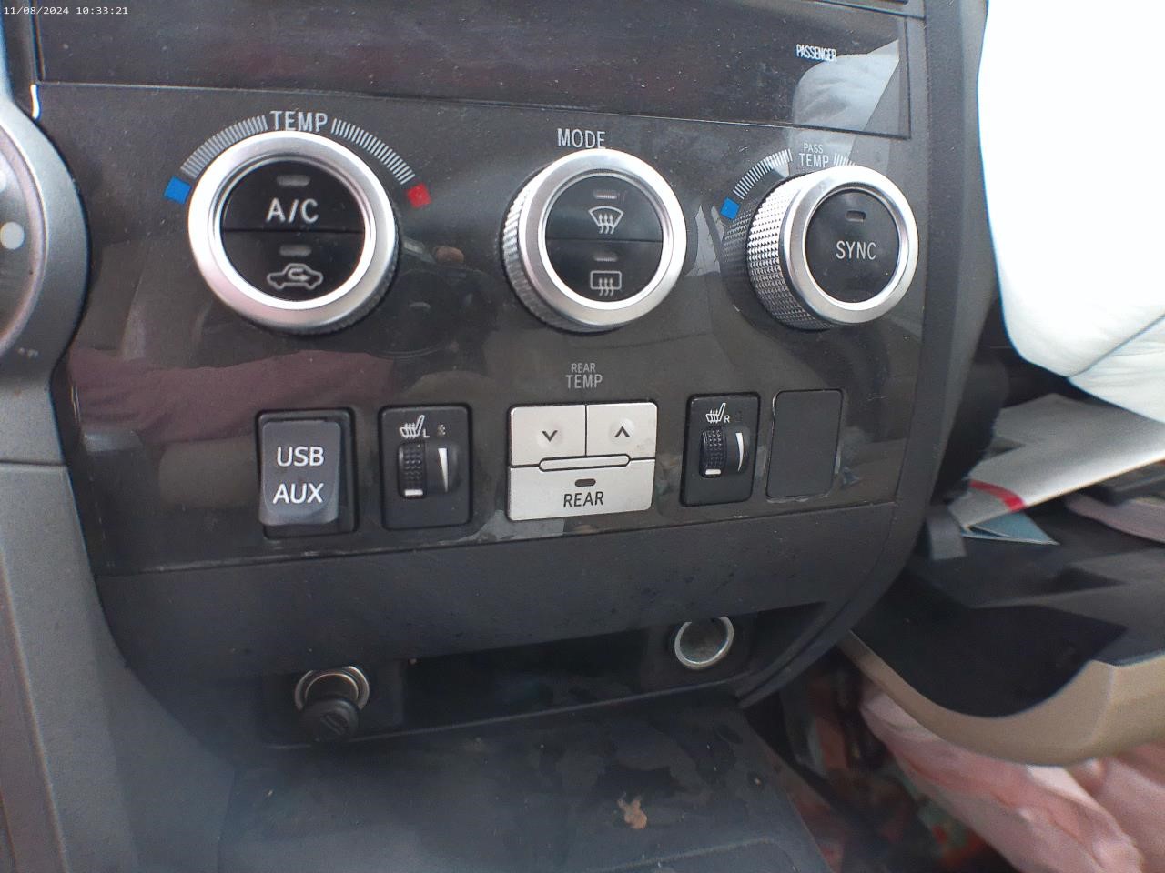 https://f005.backblazeb2.com/file/img-partshotlines-com/Inventory/EX427/Vehicle/4109_12.jpg