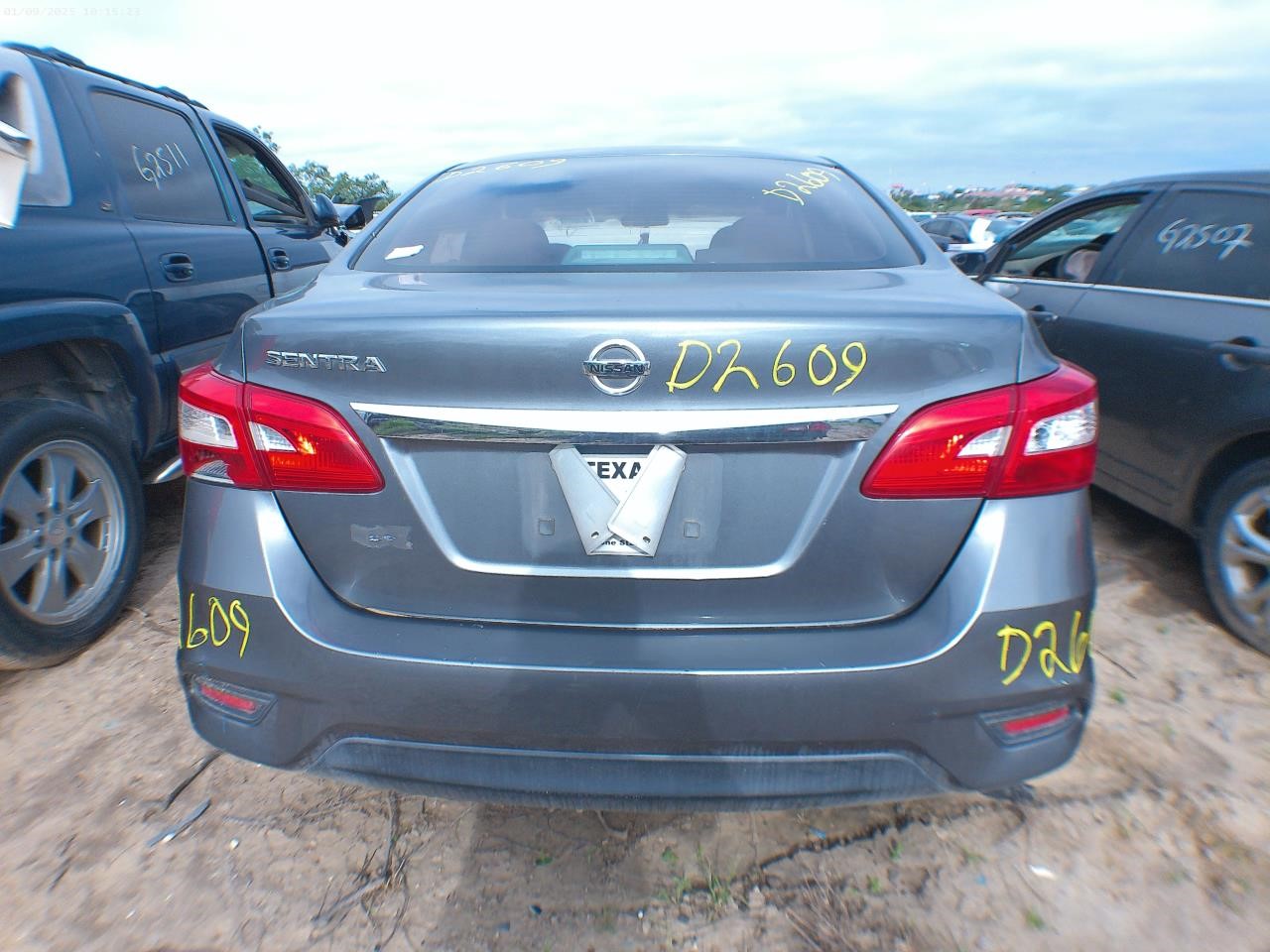 https://f005.backblazeb2.com/file/img-partshotlines-com/Inventory/EX427/Vehicle/4163_05.jpg