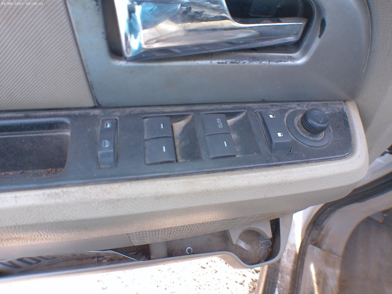 https://f005.backblazeb2.com/file/img-partshotlines-com/Inventory/EX427/Vehicle/4182_10.jpg