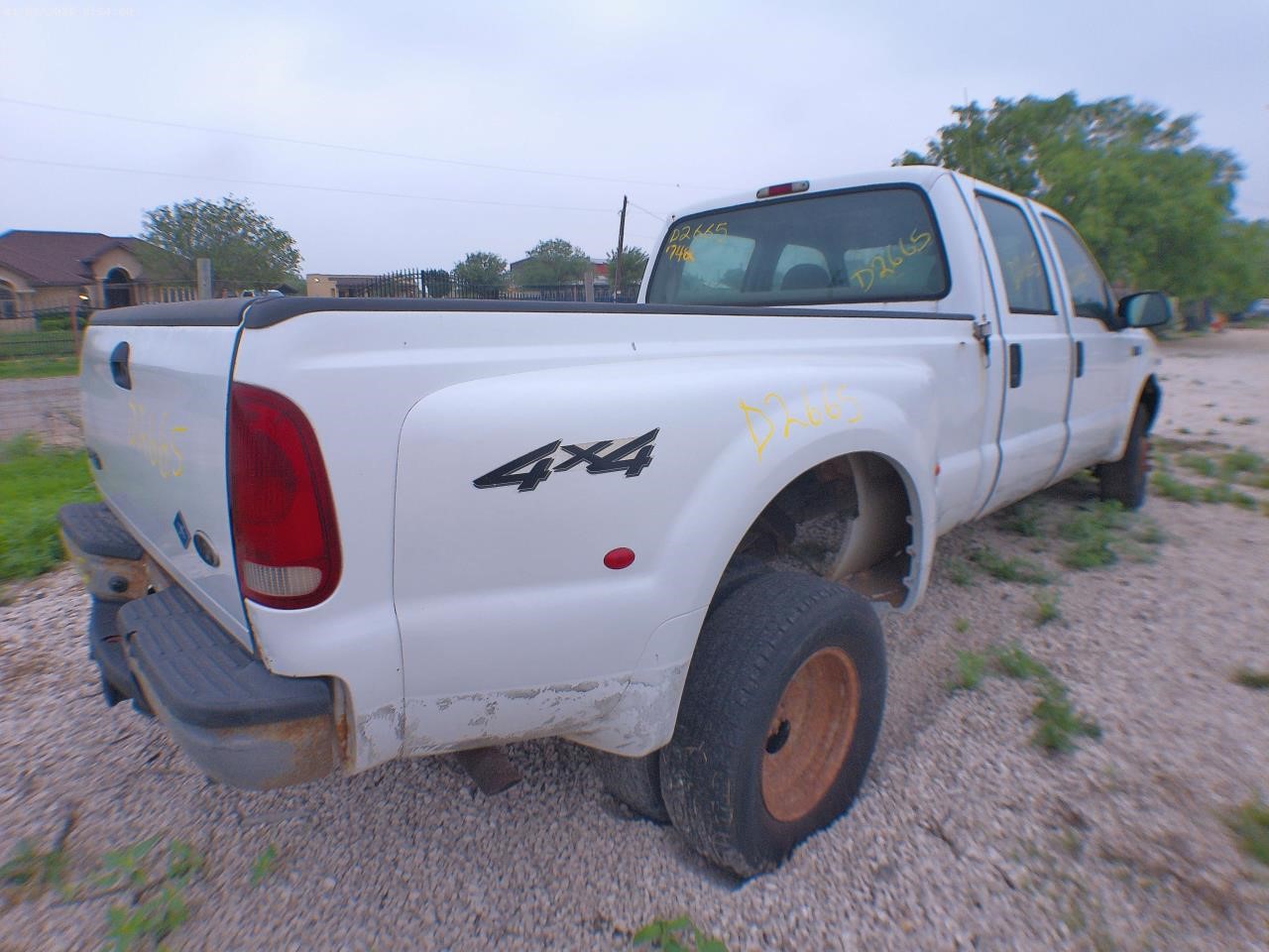 https://f005.backblazeb2.com/file/img-partshotlines-com/Inventory/EX427/Vehicle/4221_08.jpg