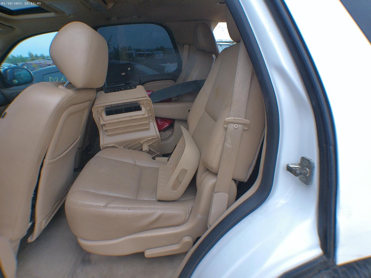 https://f005.backblazeb2.com/file/img-partshotlines-com/Inventory/EX427/Vehicle/4226_07.jpg