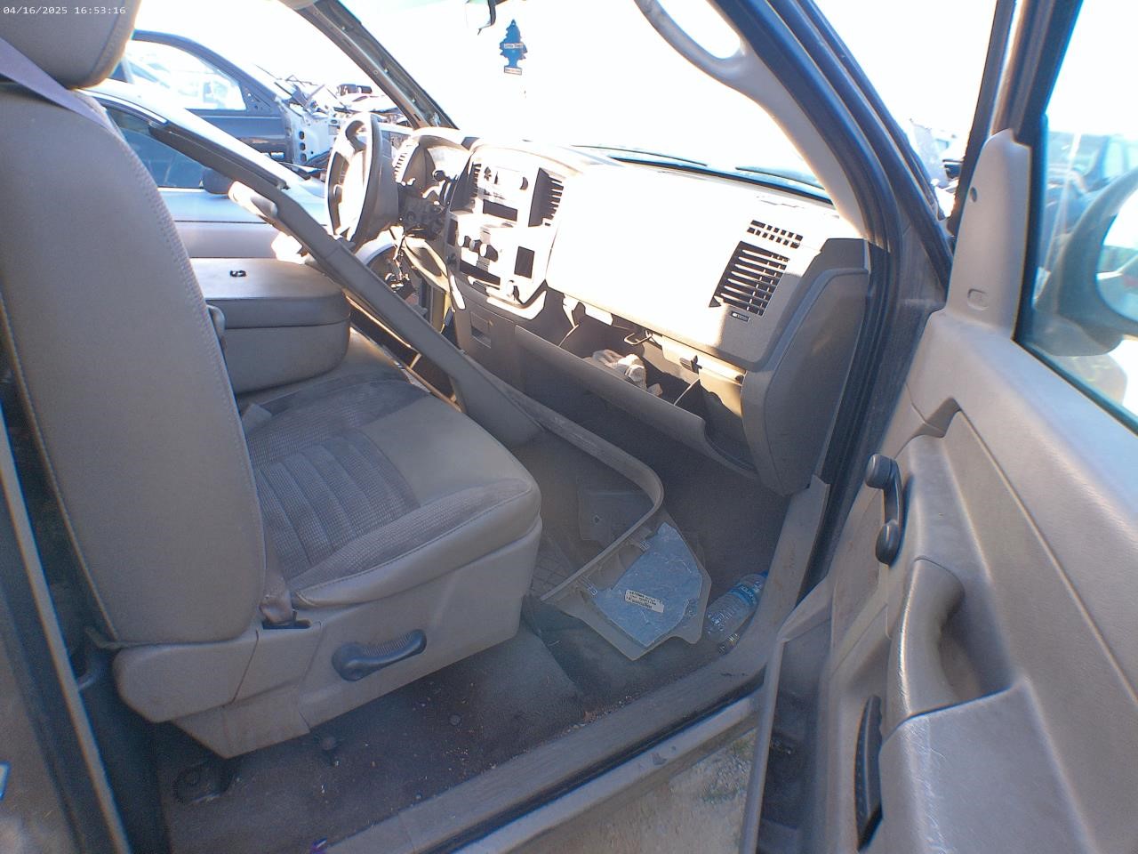 https://f005.backblazeb2.com/file/img-partshotlines-com/Inventory/EX427/Vehicle/4228_10.jpg