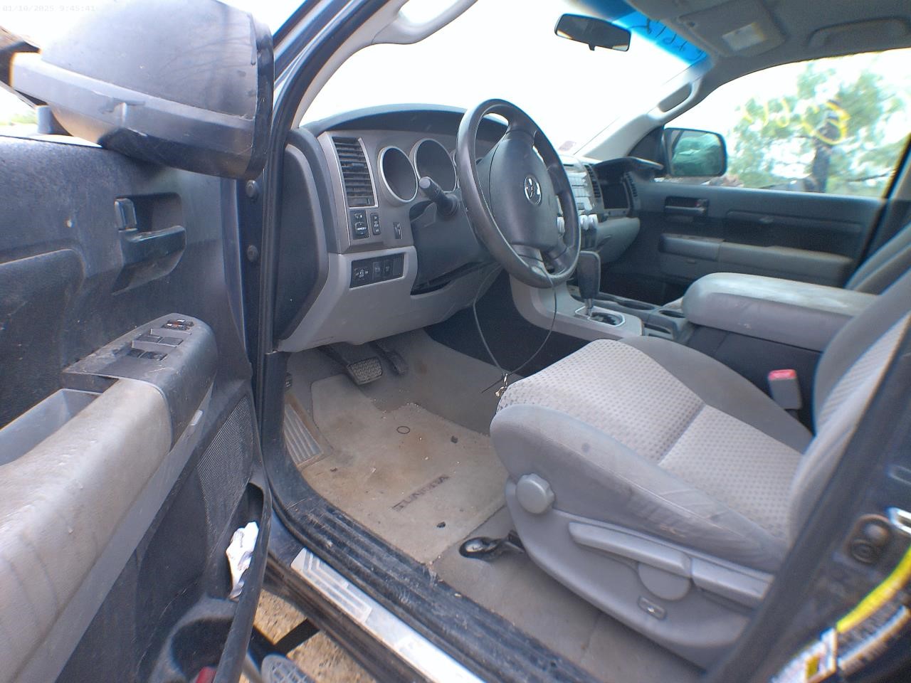 https://f005.backblazeb2.com/file/img-partshotlines-com/Inventory/EX427/Vehicle/4236_07.jpg