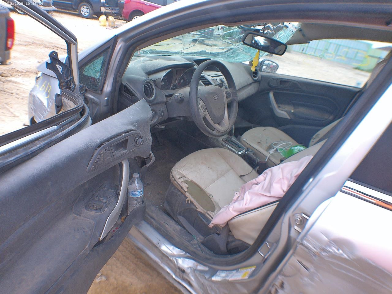 https://f005.backblazeb2.com/file/img-partshotlines-com/Inventory/EX427/Vehicle/4237_09.jpg
