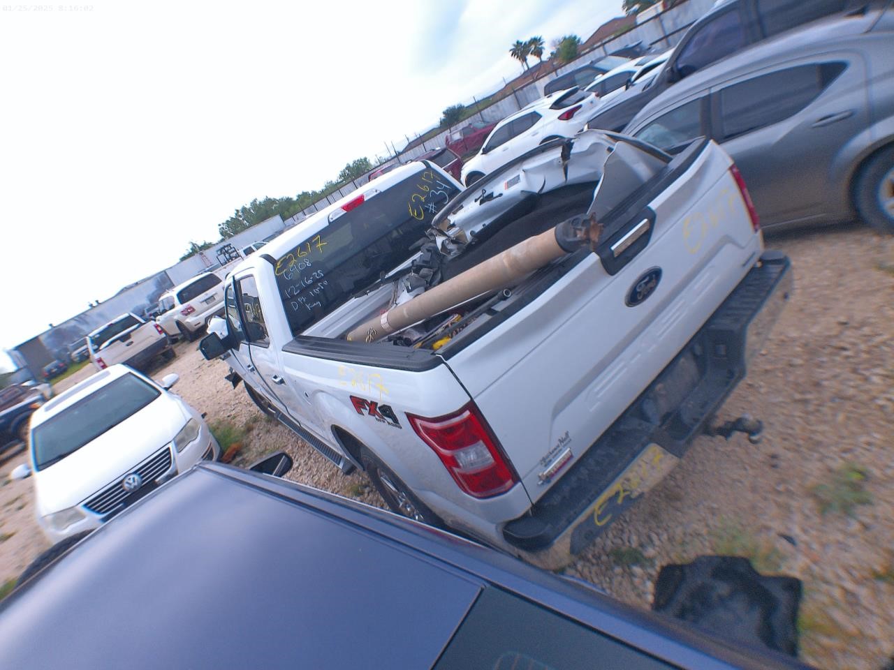 https://f005.backblazeb2.com/file/img-partshotlines-com/Inventory/EX427/Vehicle/4241_08.jpg