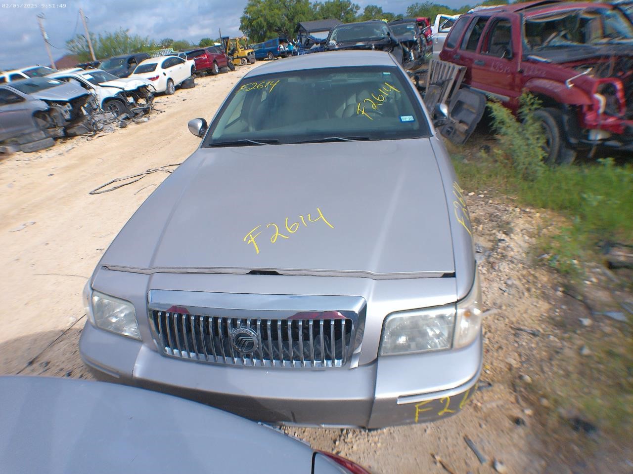https://f005.backblazeb2.com/file/img-partshotlines-com/Inventory/EX427/Vehicle/4305_02.jpg