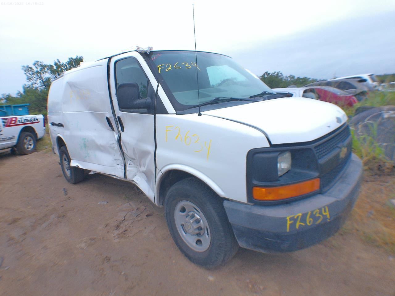 https://f005.backblazeb2.com/file/img-partshotlines-com/Inventory/EX427/Vehicle/4323_03.jpg