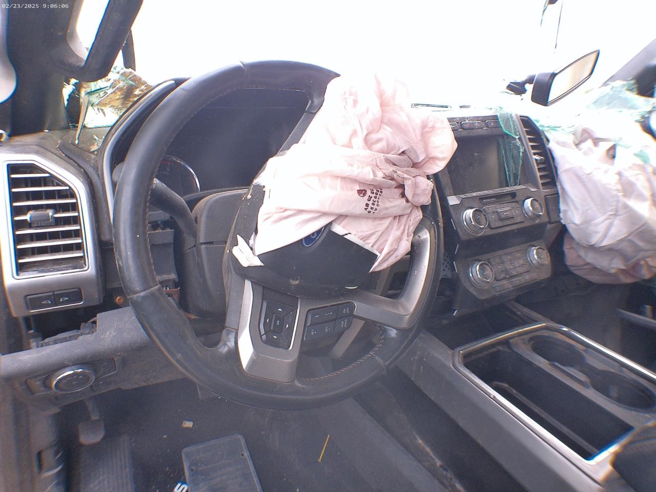 https://f005.backblazeb2.com/file/img-partshotlines-com/Inventory/EX427/Vehicle/4354_09.jpg