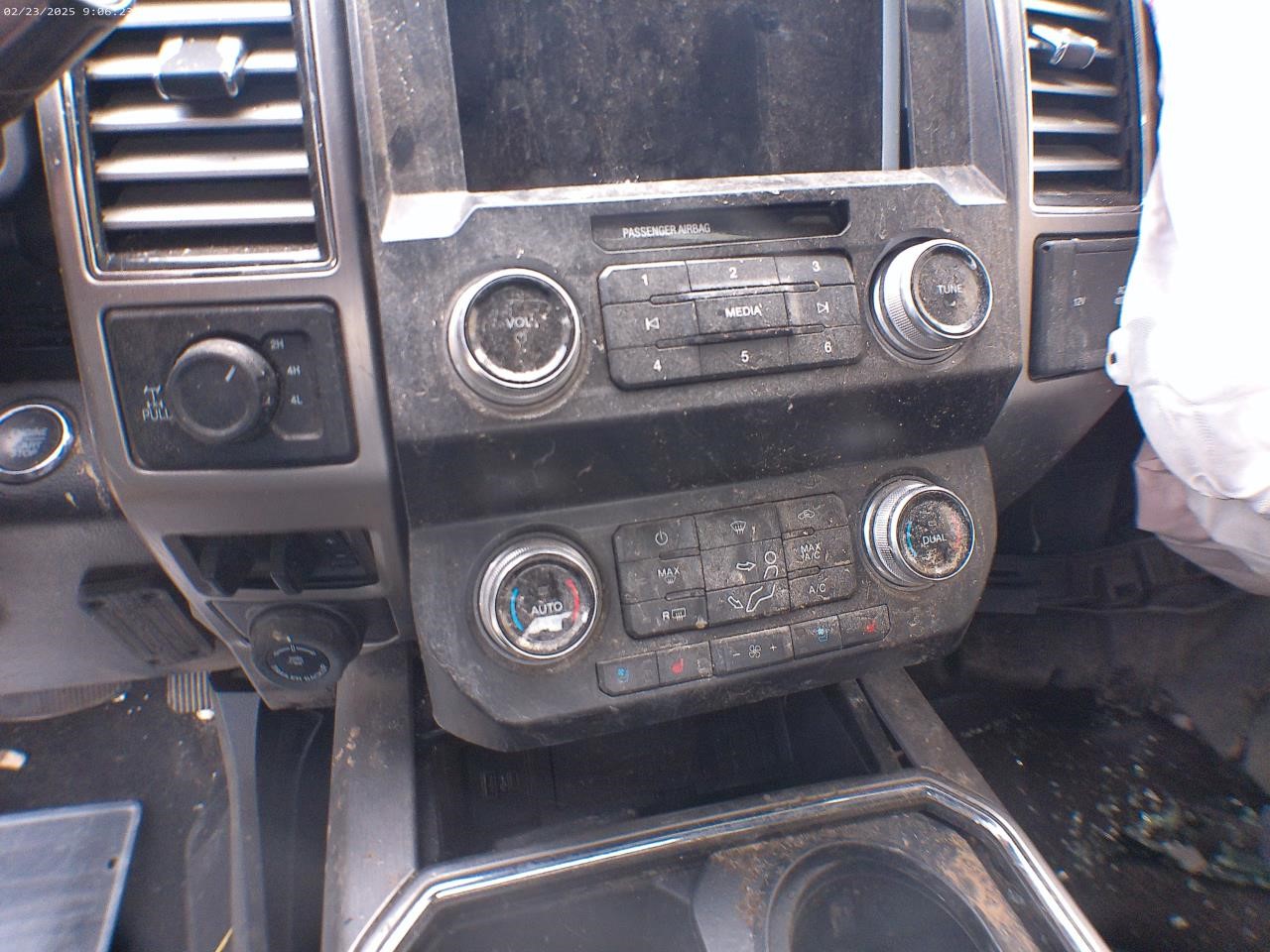 https://f005.backblazeb2.com/file/img-partshotlines-com/Inventory/EX427/Vehicle/4354_12.jpg