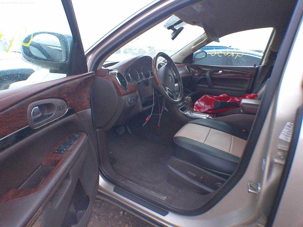 https://f005.backblazeb2.com/file/img-partshotlines-com/Inventory/EX427/Vehicle/4392_10.jpg