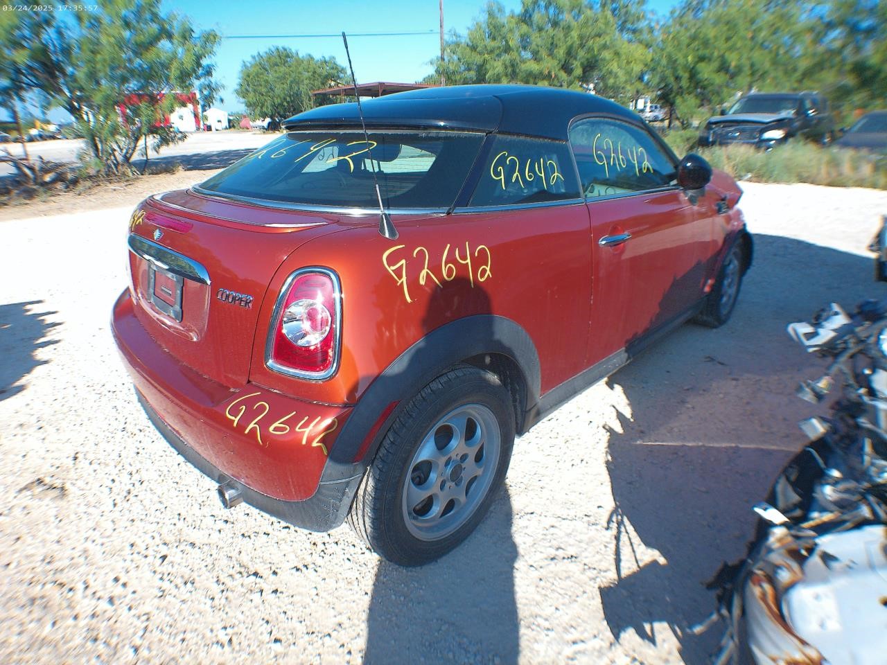 https://f005.backblazeb2.com/file/img-partshotlines-com/Inventory/EX427/Vehicle/4408_04.jpg