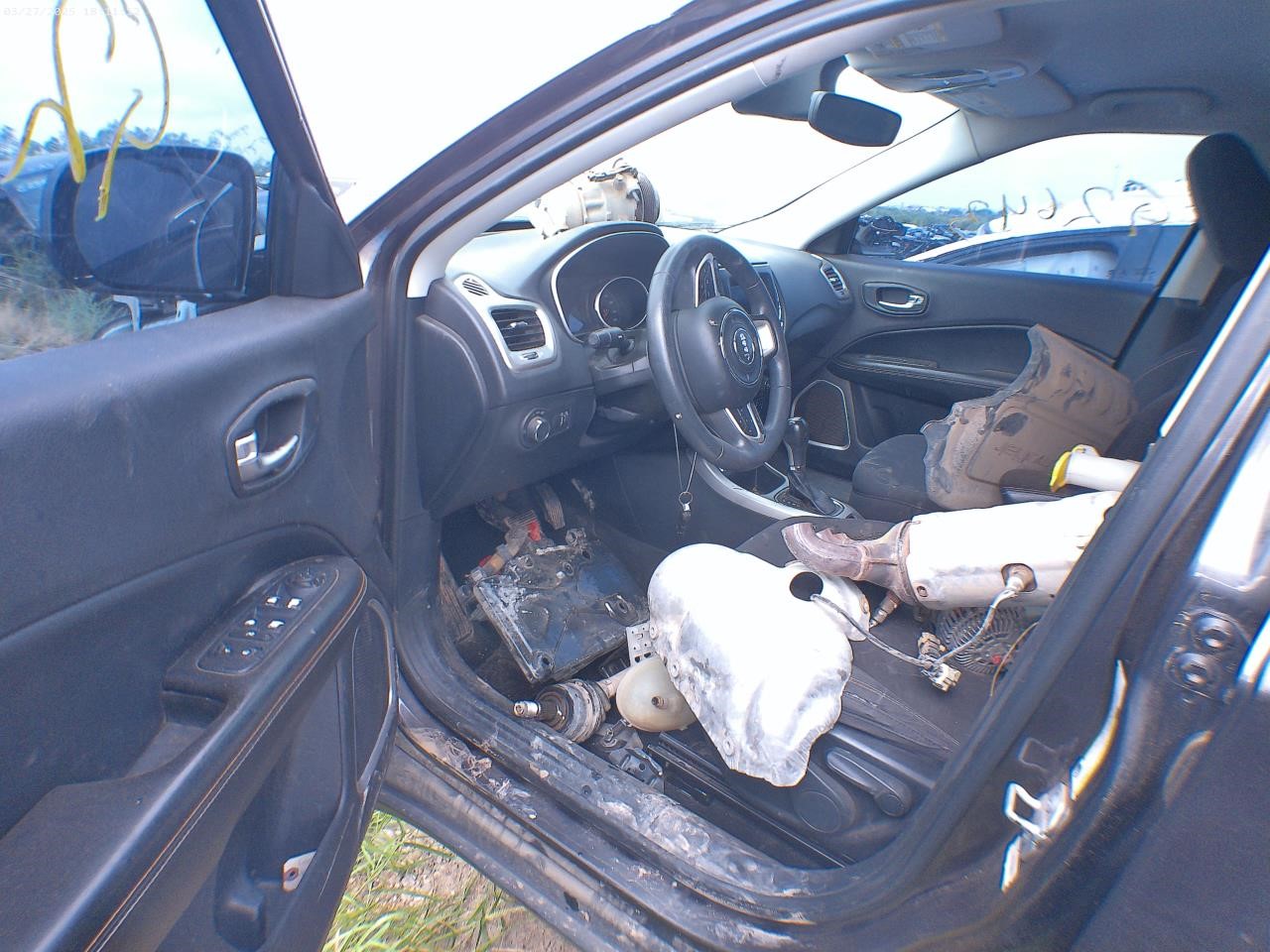 https://f005.backblazeb2.com/file/img-partshotlines-com/Inventory/EX427/Vehicle/4409_07.jpg